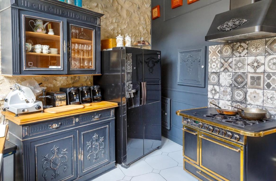 Le 215 Gambetta Boutique Hotel En Provence Cavaillon Exteriör bild