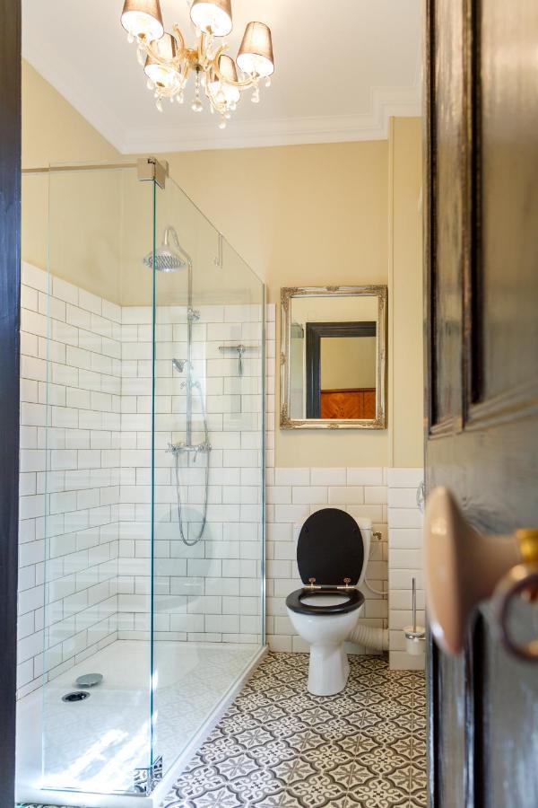 Le 215 Gambetta Boutique Hotel En Provence Cavaillon Exteriör bild