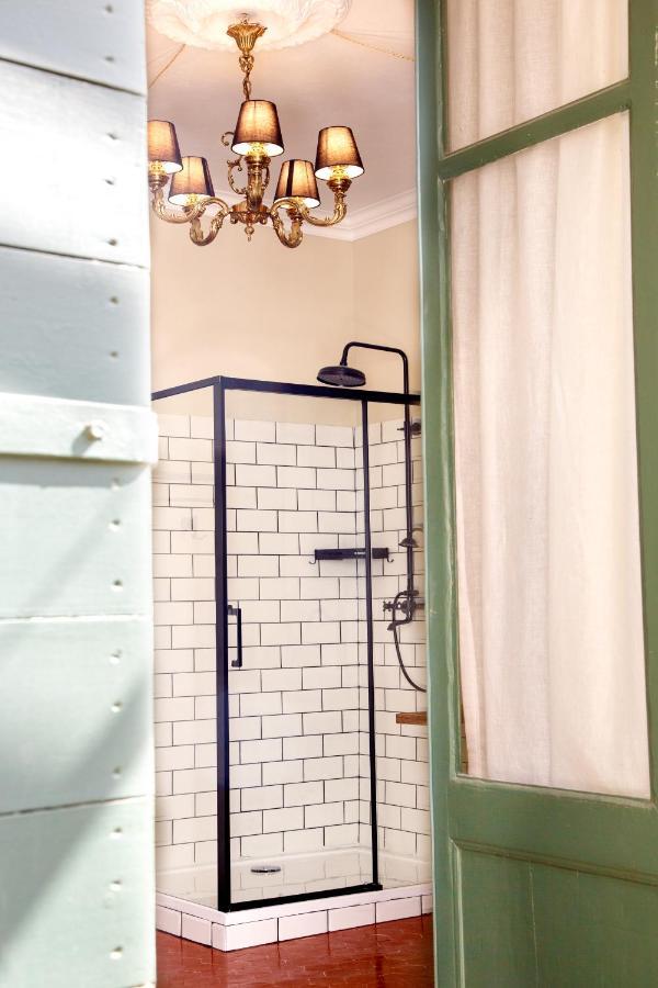 Le 215 Gambetta Boutique Hotel En Provence Cavaillon Exteriör bild